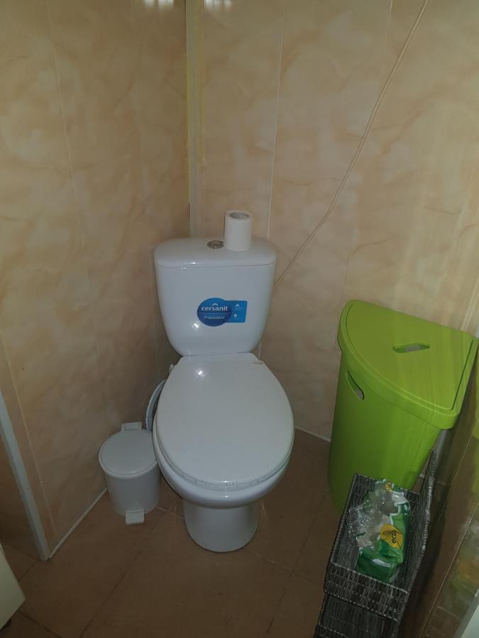 Maiami Hotel Nikopol Buitenkant foto