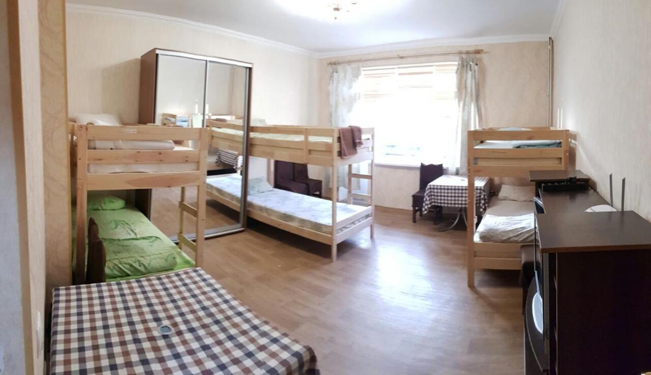 Maiami Hotel Nikopol Buitenkant foto